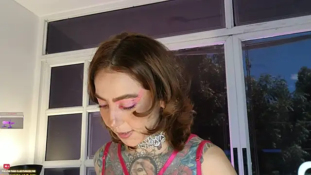 Evangelyne 1 online show from 09-21-25, 03:46