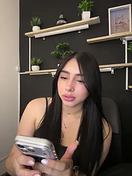 isabella jade online show from 02-18-26, 10:06