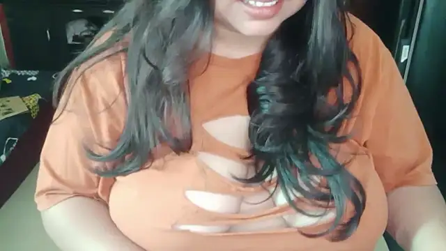 Snapshot of yoursnishaa chatting on 01-19-25, 09:55 yoursnishaa online show from 01-19-25, 09:55