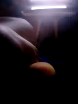 Snapshot of Darkboss31 chatting on 12-21-25, 01:46 Darkboss31 online show from 12-21-25, 01:46