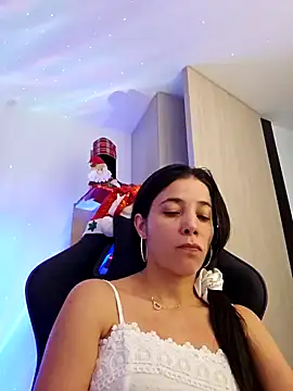 miaeyes online show from 12-26-24, 12:49