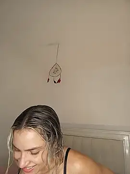 ASHLEY BLAIR online show from 07-18-26, 07:17