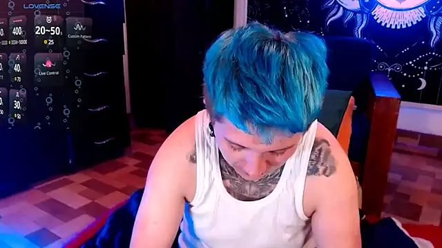 Marieblueeyes online show from 01-30-25, 11:55