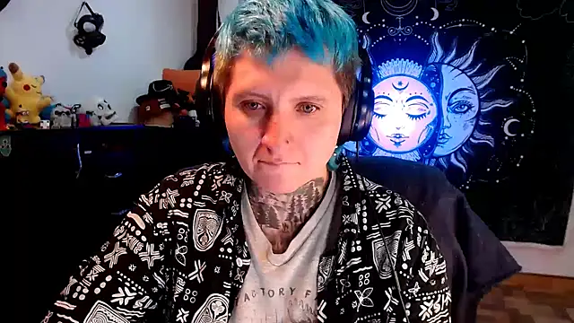 Marieblueeyes online show from 02-05-25, 02:19