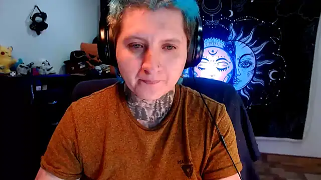 Marieblueeyes online show from 02-06-25, 07:56