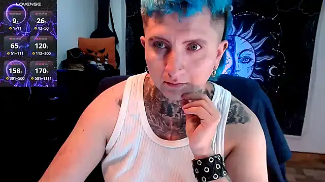 Marieblueeyes online show from 02-08-25, 07:37