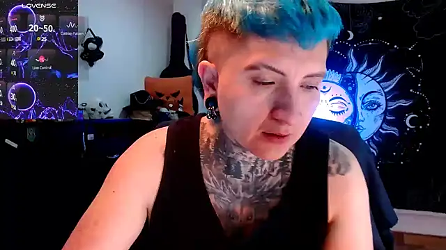 Marieblueeyes online show from 02-09-25, 12:06