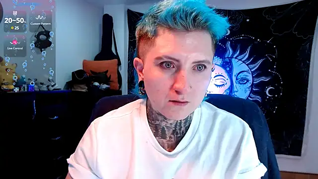 Marieblueeyes online show from 02-11-25, 03:40