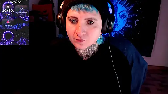 Marieblueeyes online show from 02-19-25, 11:36