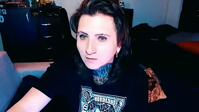 Marieblueeyes online show from 09-30-25, 01:10