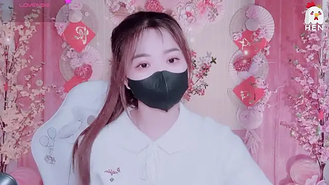 Snapshot of hen237 chatting on 02-16-26, 05:20 hen237 online show from 02-16-26, 05:20