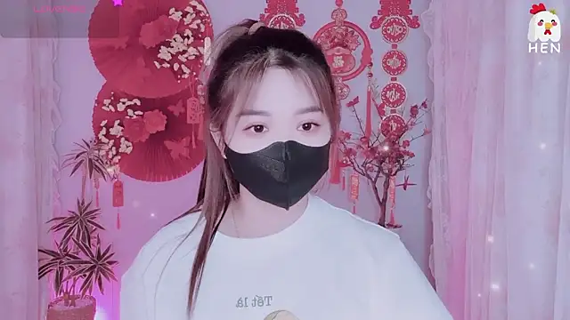 Snapshot of hen237 chatting on 02-17-26, 06:58 hen237 online show from 02-17-26, 06:58