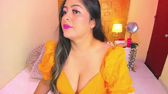 Julia Haye online show from 06-21-26, 03:42