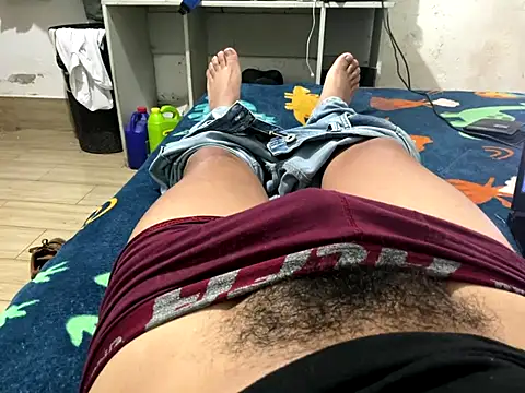 Snapshot of elvis0966 chatting on 09-18-25, 04:14 elvis0966 online show from 09-18-25, 04:14