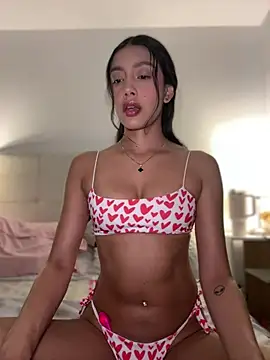 Snapshot of SelenaStone chatting on 02-16-26, 09:55 SelenaStone online show from 02-16-26, 09:55