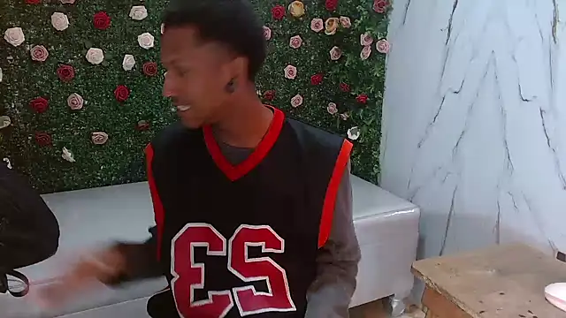 ManSant online show from 02-11-26, 02:33