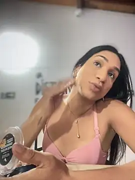 Ashly Miller online show from 11-19-25, 07:25