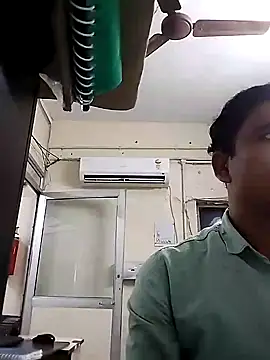 Snapshot of rajlocal chatting on 12-11-24, 07:53 rajlocal online show from 12-11-24, 07:53