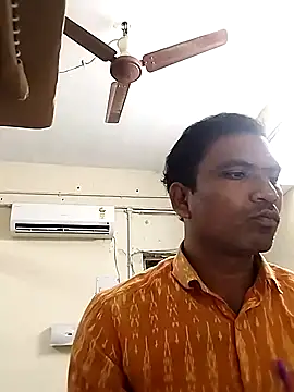 Snapshot of rajlocal chatting on 12-13-24, 11:55 rajlocal online show from 12-13-24, 11:55