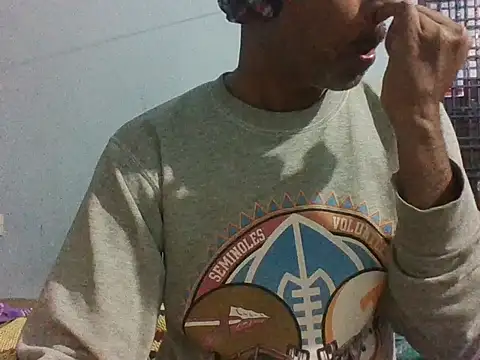 Snapshot of rajlocal chatting on 01-19-25, 12:38 rajlocal online show from 01-19-25, 12:38