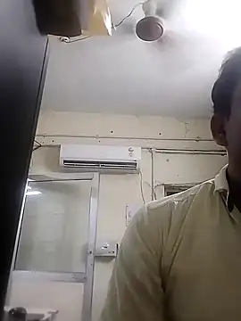 Snapshot of rajlocal chatting on 02-20-25, 12:47 rajlocal online show from 02-20-25, 12:47