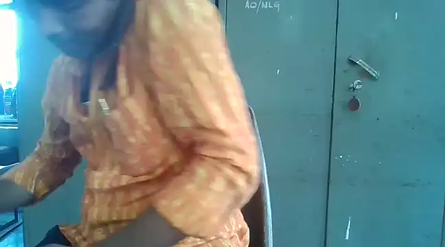 Snapshot of rajlocal chatting on 03-15-25, 08:04 rajlocal online show from 03-15-25, 08:04