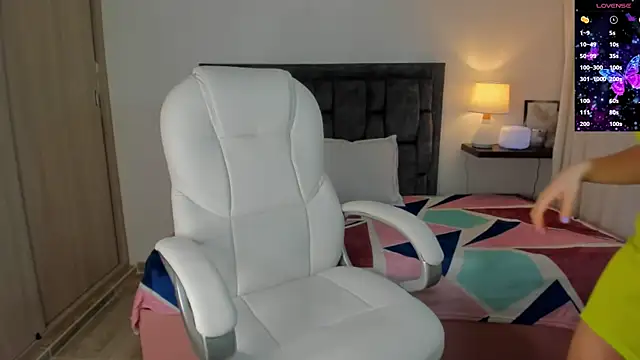 lucia s1 online show from 02-11-25, 11:10