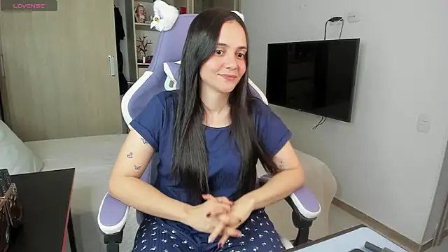 lucia s1 online show from 02-17-26, 05:08