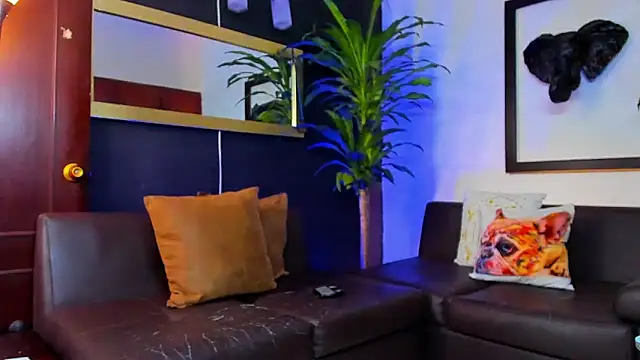 Snapshot of Markboyl chatting on 01-30-25, 01:21 Markboyl online show from 01-30-25, 01:21