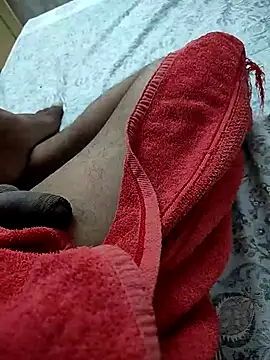 Snapshot of Playboy_indian_bi chatting on 09-18-25, 06:04 Playboy indian bi online show from 09-18-25, 06:04