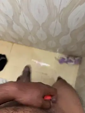 Snapshot of Playboy_indian_bi chatting on 11-09-25, 08:23 Playboy indian bi online show from 11-09-25, 08:23