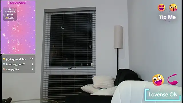 Snapshot of chelseablonde chatting on 03-05-25, 09:15 chelseablonde online show from 03-05-25, 09:15