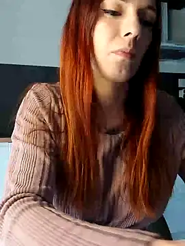 Snapshot of clara-francaise chatting on 05-06-26, 04:01 clara-francaise online show from 05-06-26, 04:01