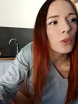 Snapshot of clara-francaise chatting on 05-17-26, 02:57 clara-francaise online show from 05-17-26, 02:57