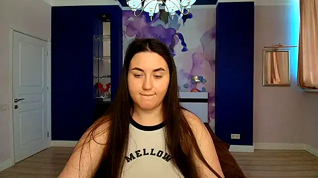 Snapshot of Roxie_Bradley chatting on 01-02-25, 07:01 Roxie Bradley online show from 01-02-25, 07:01