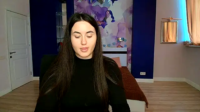Snapshot of Roxie_Bradley chatting on 01-08-25, 10:04 Roxie Bradley online show from 01-08-25, 10:04