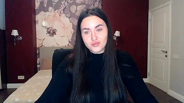 Snapshot of Roxie_Bradley chatting on 01-21-25, 06:33 Roxie Bradley online show from 01-21-25, 06:33