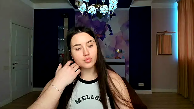 Snapshot of Roxie_Bradley chatting on 01-30-25, 07:18 Roxie Bradley online show from 01-30-25, 07:18