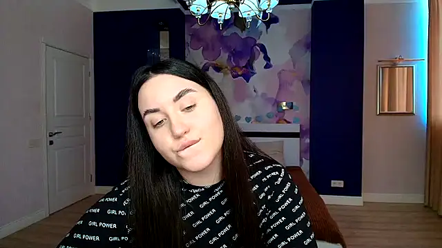 Snapshot of Roxie_Bradley chatting on 02-11-25, 09:42 Roxie Bradley online show from 02-11-25, 09:42