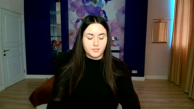 Snapshot of Roxie_Bradley chatting on 02-21-25, 07:23 Roxie Bradley online show from 02-21-25, 07:23