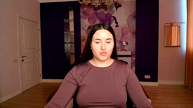 Snapshot of Roxie_Bradley chatting on 03-18-25, 09:52 Roxie Bradley online show from 03-18-25, 09:52