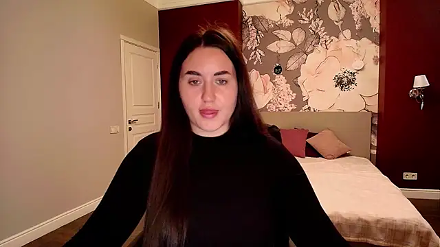 Snapshot of Roxie_Bradley chatting on 09-27-25, 05:56 Roxie Bradley online show from 09-27-25, 05:56