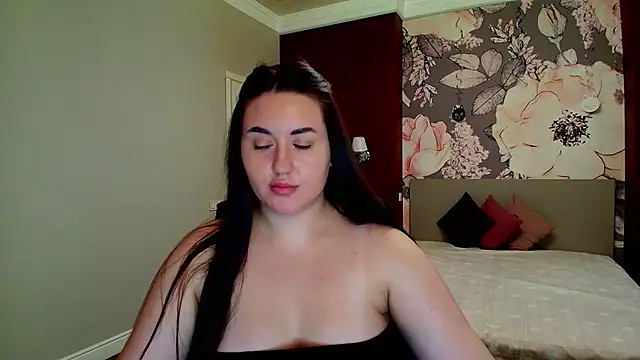 Snapshot of Roxie_Bradley chatting on 09-29-25, 05:56 Roxie Bradley online show from 09-29-25, 05:56