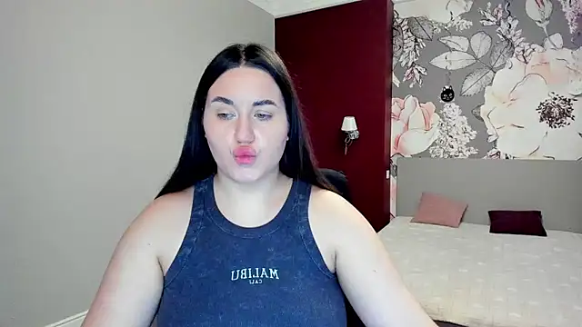 Roxie Bradley online show from 02-03-26, 06:40