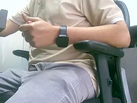 Snapshot of kavipanty chatting on 07-01-26, 07:21 kavipanty online show from 07-01-26, 07:21