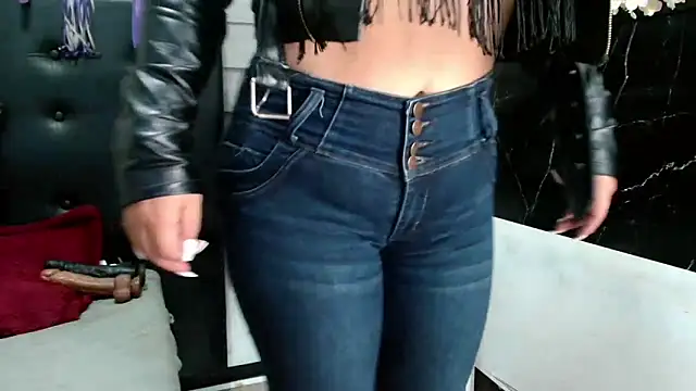 VIOLETTA-HOT online show from 02-25-25, 10:37