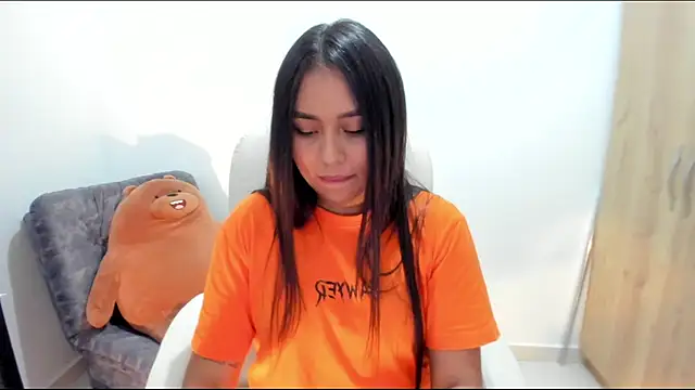 Snapshot of Ciara8 chatting on 01-09-26, 06:42 Ciara8 online show from 01-09-26, 06:42