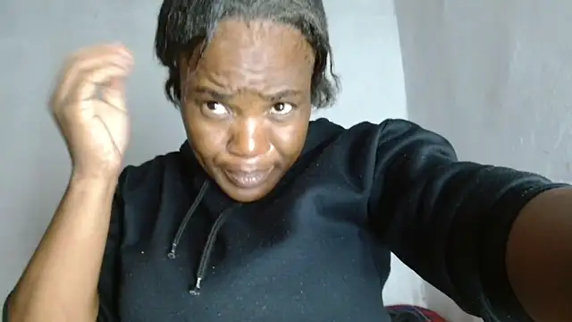 BeejayLoverxx online show from 04-29-26, 08:26