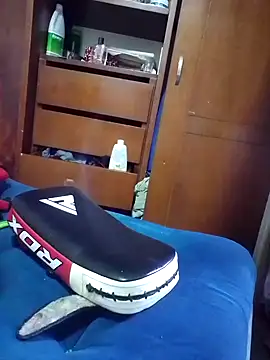 Snapshot of angellsexx20 chatting on 10-05-25, 03:38 angellsexx20 online show from 10-05-25, 03:38