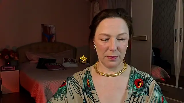 vanessawis  online show from 01-29-25, 12:01